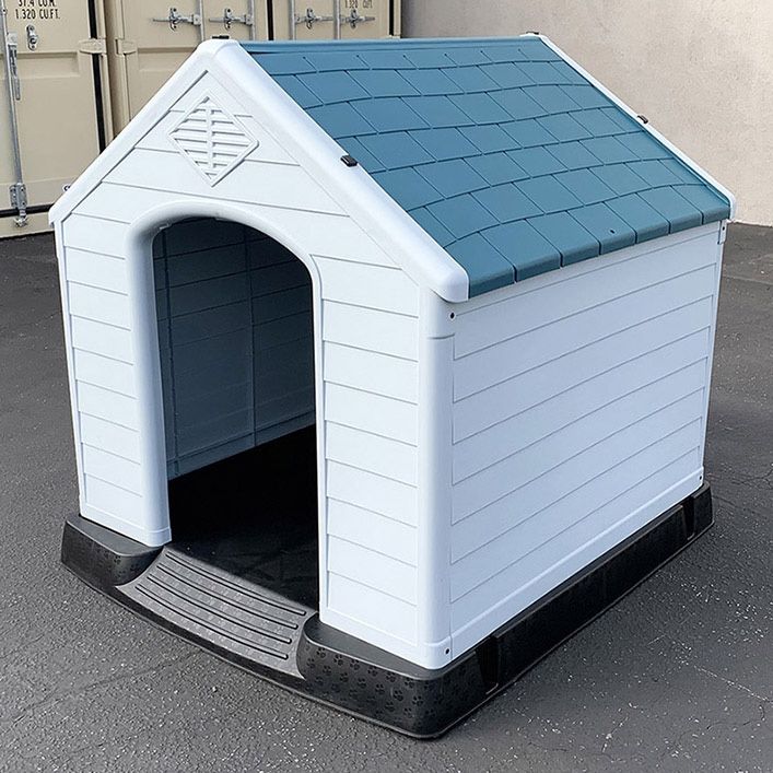 (NEW) $150 Plastic Dog House X-Large Size Pet Indoor Outdoor All Weather Shelter Cage Kennel 42x42x45”