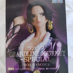 Boa Hancock Figure