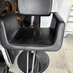 2 Salon Chairs