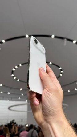 iPhone Air