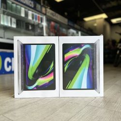 MacBook Pro 13 inch M2 Chip (Newest Model)