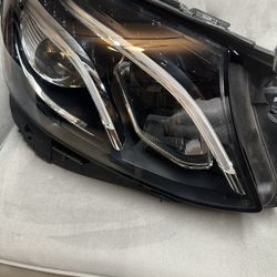 Mercedes E Class Passenger Side OEM Headlight