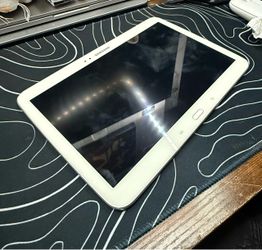 Samsung Tab 3 10.1 Android tablet