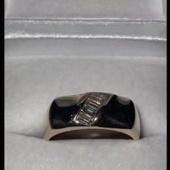 Gold Ring With Diamonds 