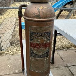 VINTAGE COPPER FIRE EXTINGUISHER UNIVERSAL FIRE EQUIPMENT