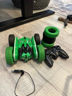 Stunt RC car