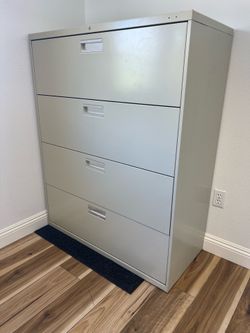 FREE Metal File Cabinet