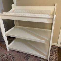 Infant Changing Table 