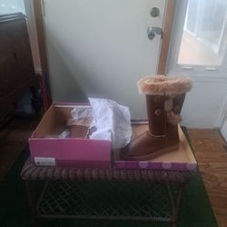 Womens Boots