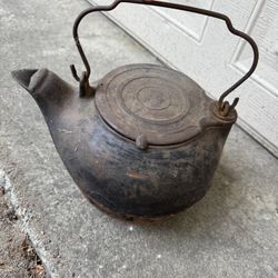 Vintage Cast Iron Kettle