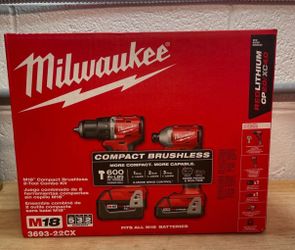 $350+ SEALED BRAND NEW MILWAUKEE 3693-22CX M18 Brushless Compact  Hammer drill/Impact Combo Kit