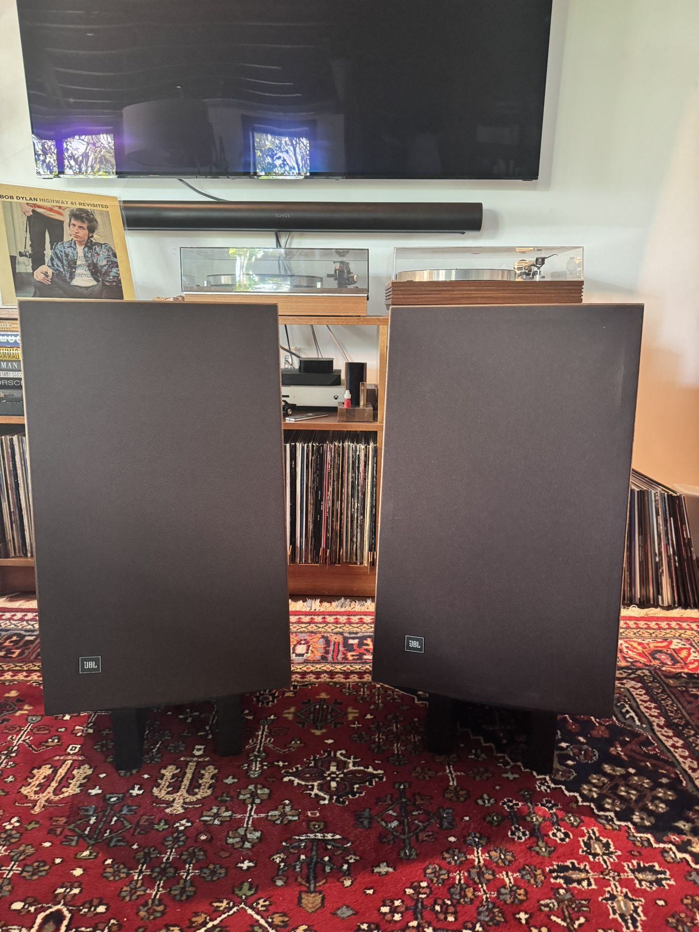JBL l100 Century Speakers