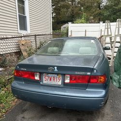 2000 Toyota Camry