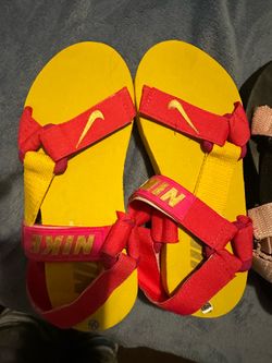 Women’s Sandals