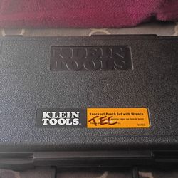 Klein tools knockout punch set new $200