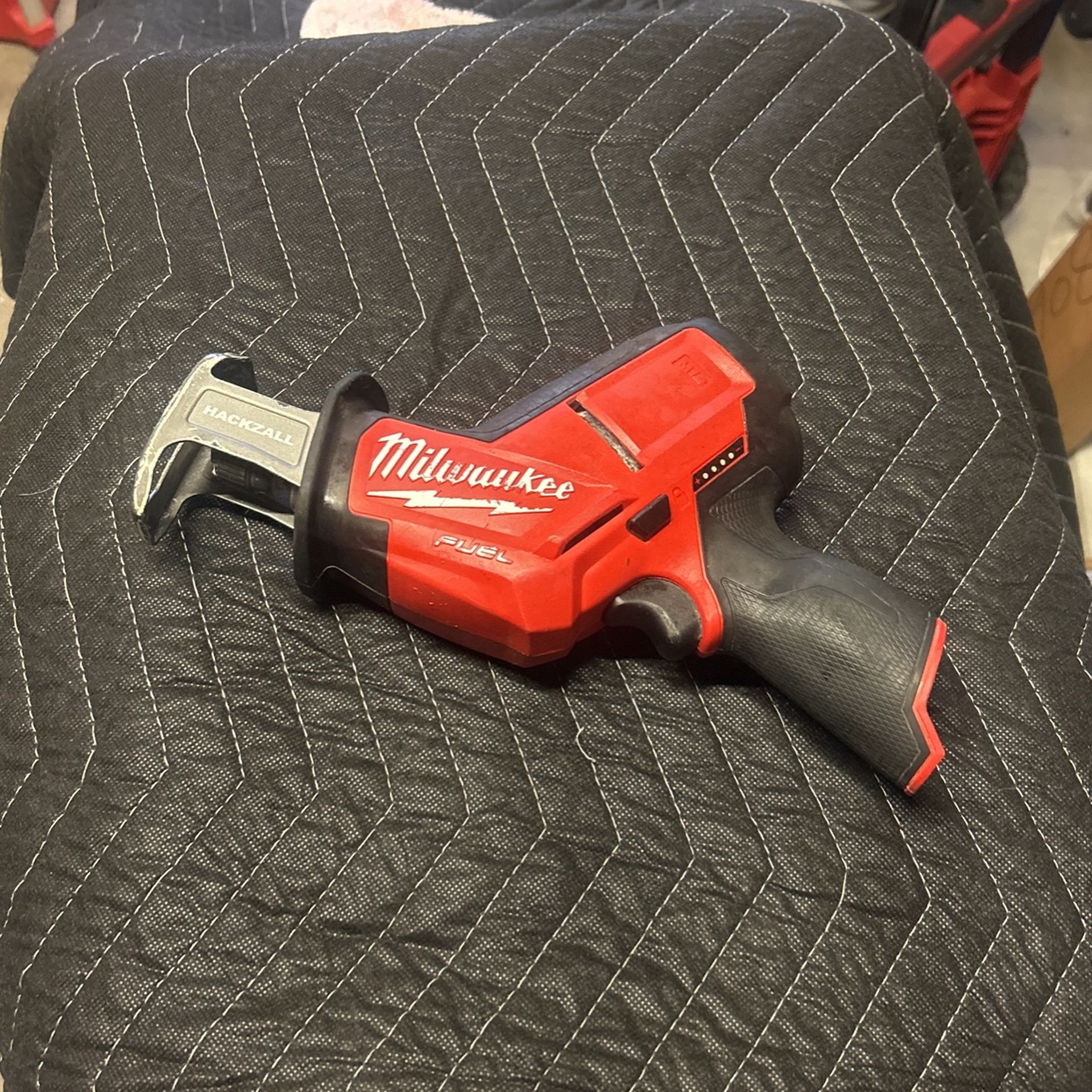 Milwaukee M12 Fuel Hacksaw for Sale in Fontana, CA - OfferUp