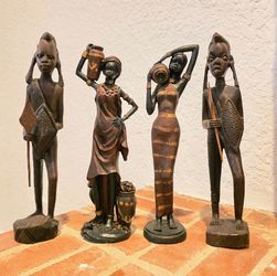 African statues