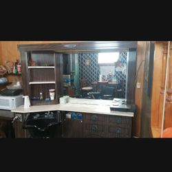 Backbar For BeaUty /BARBERSHOP