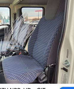 2 free isuzu n series front seats