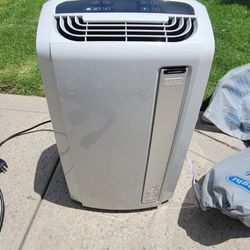 14,000 Btu DeLonghi AC Unit