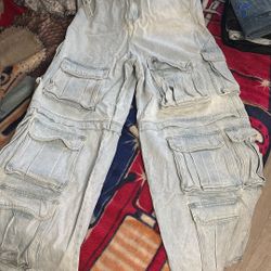 Baggy light blue denim