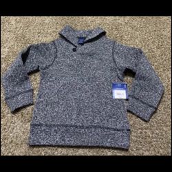 Boys brand new pull over sweater size 4/5