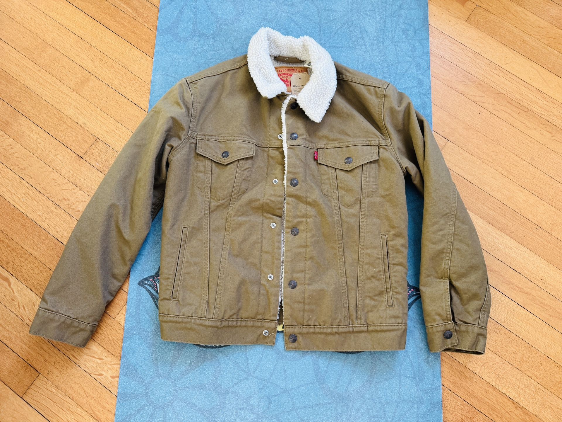 Brown Levi's Jean Jacket Small