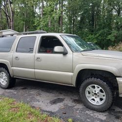 2003 Chevrolet Suburban