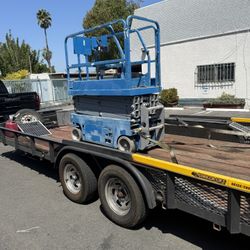 Scissor Lift 