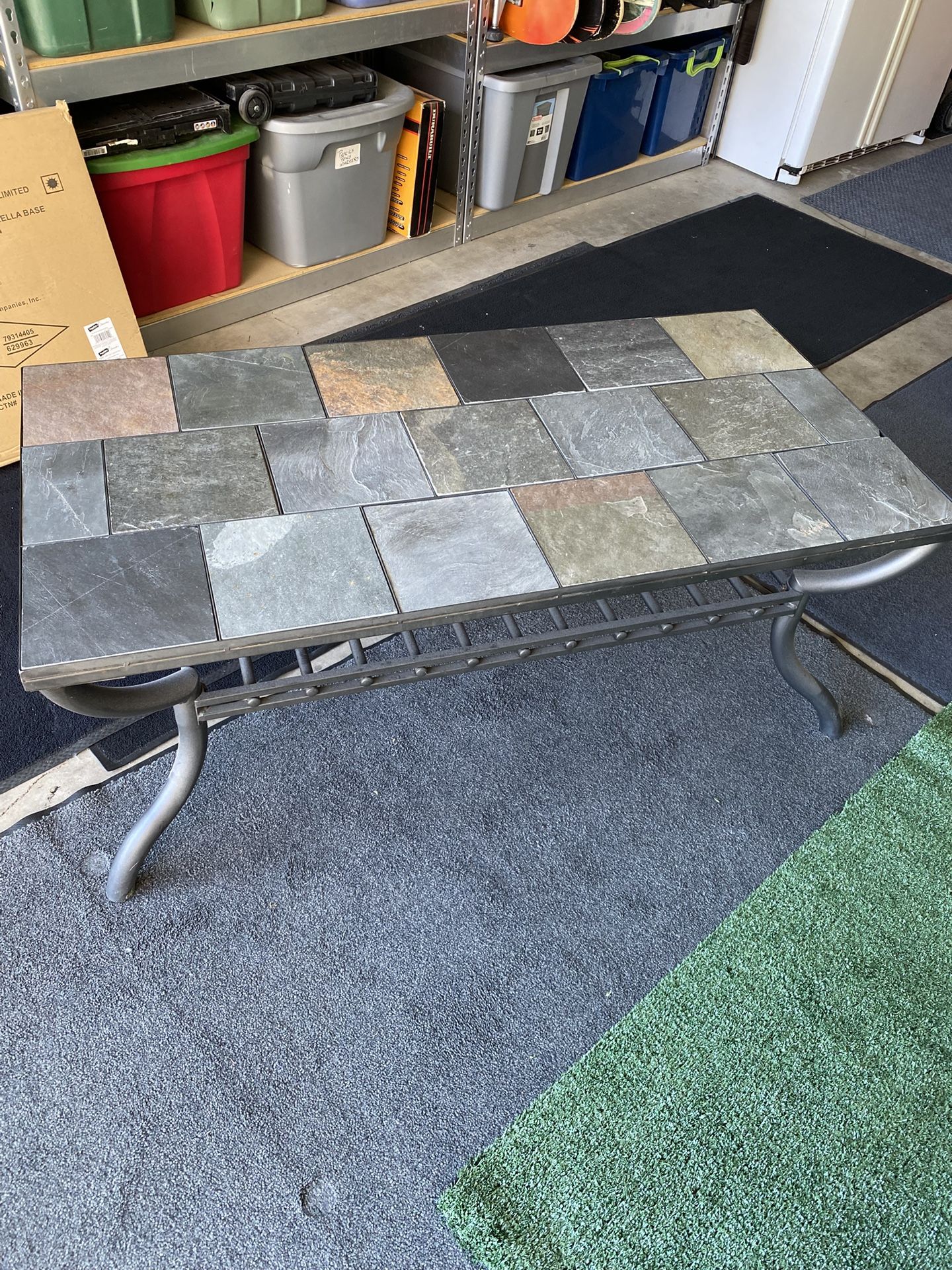Coffee Table/ Read Description Line