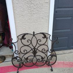 Fire Screen