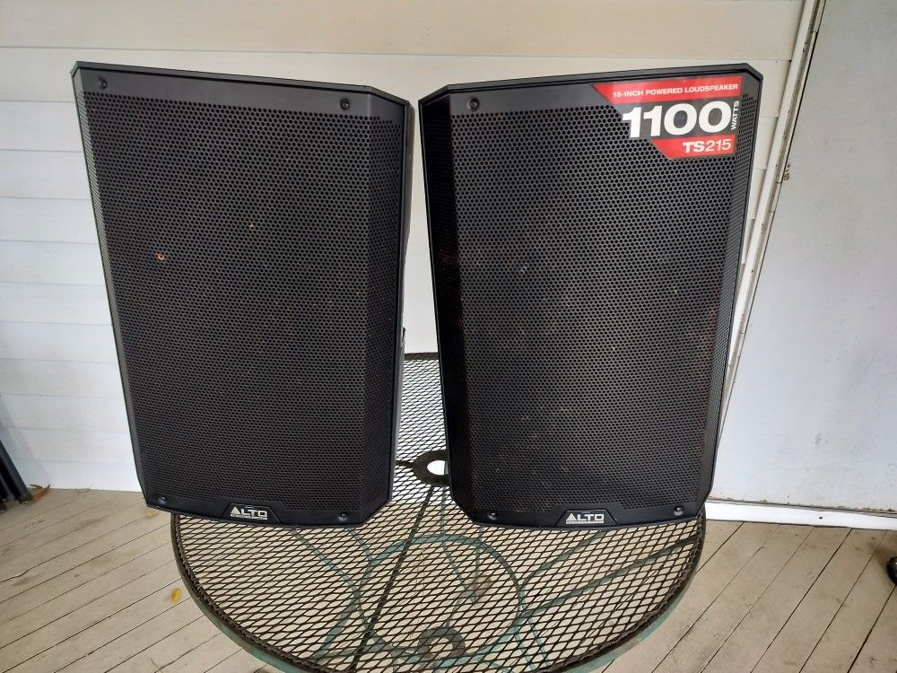Alto Powered Speakers