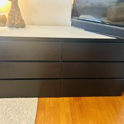 Black Wood Dresser With White Gloss Top