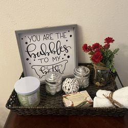 Bathroom Counter Tray Decor 