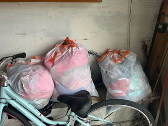 Girls clothes