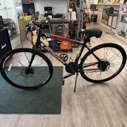 SCHWINN CIRCUIT BICYCLE