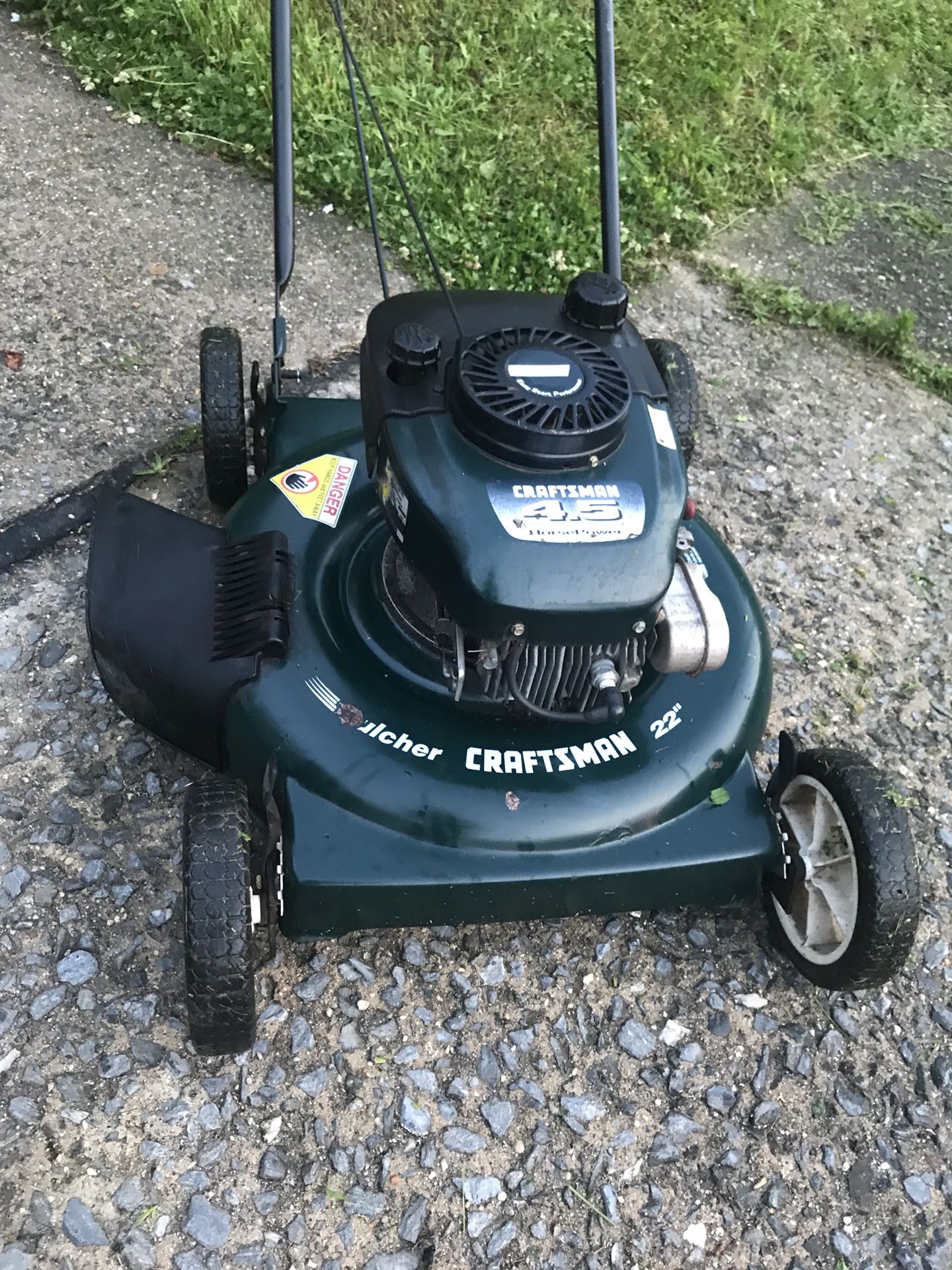 LAWN MOWER CRAFTSMAN 4.5 works good for Sale in Philadelphia PA OfferUp