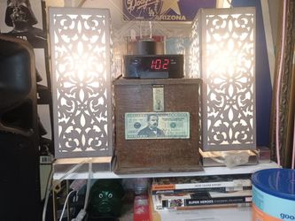 Decorative table lamps