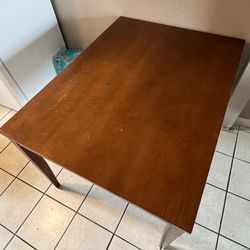 Four Person Dinning Table (just table no chairs)