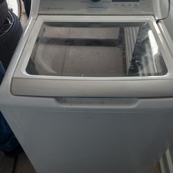 Washer Machine G MODEL 720s
