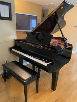 Stunning Yamaha C3XENPRO Grand Piano – Like New !