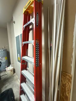 Electricians ladders 2 Different Kinds