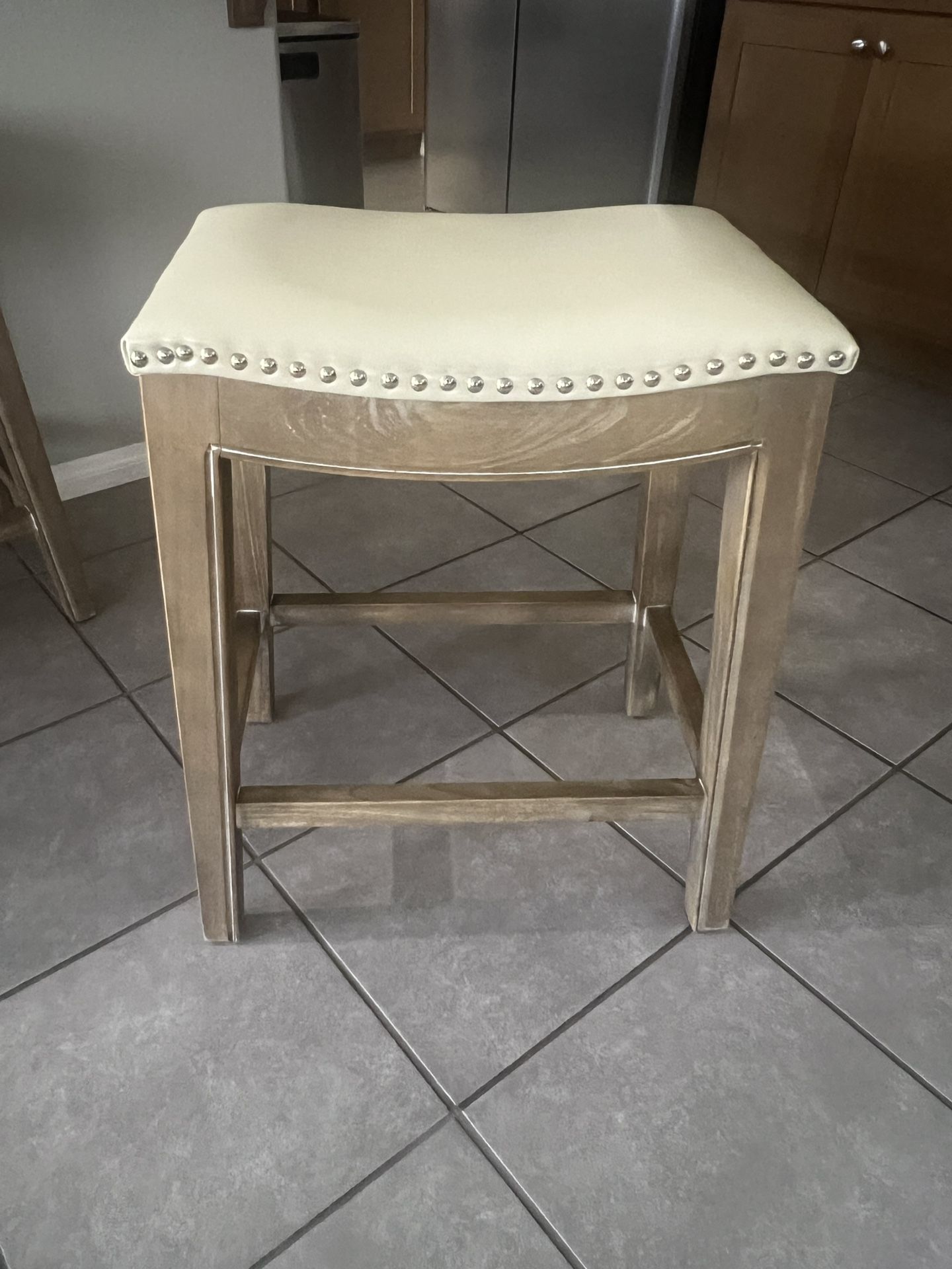 Bar Stool (Set Of 4)