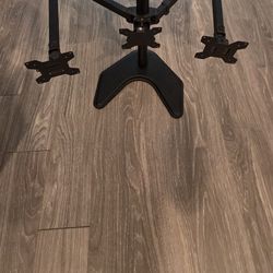 Triple Monitor Mount