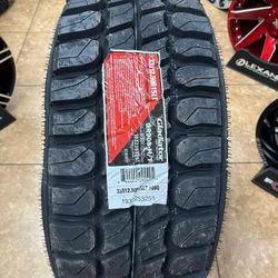 LT 33/1250/15 Mud Terrain Llantas Nuevas