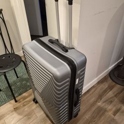 3 LARGE Travel Suitcases, 1 IS A (DASO) TRAVEL LEATHER ACCENT DUFFELL