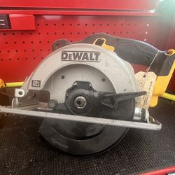 Dewalt Saw Tool Only