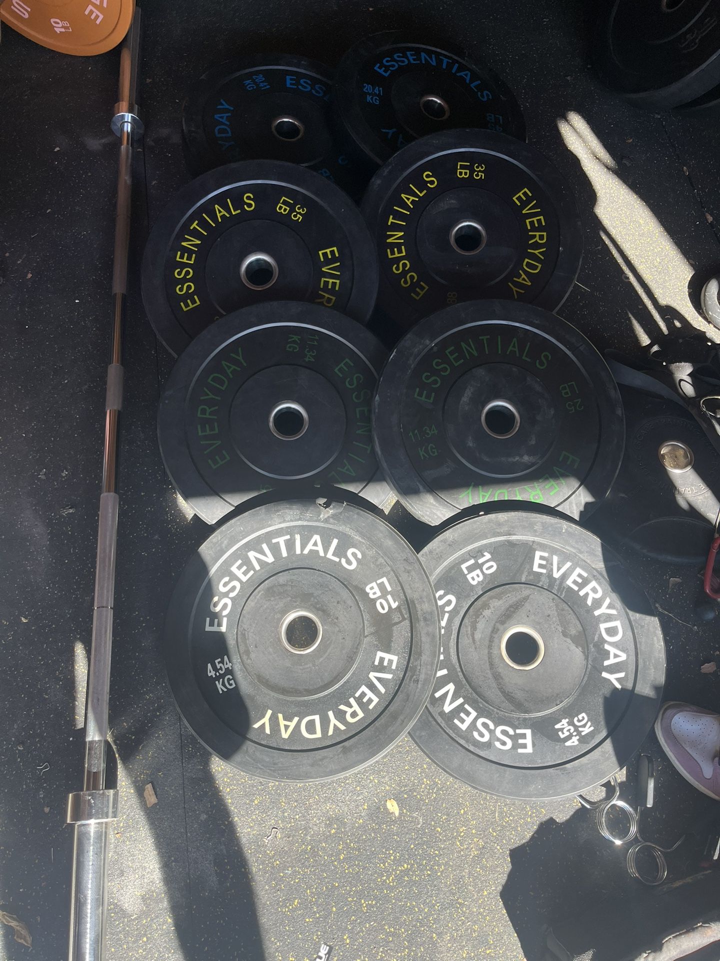Olympic Weights Bumper Plates With Barbell 