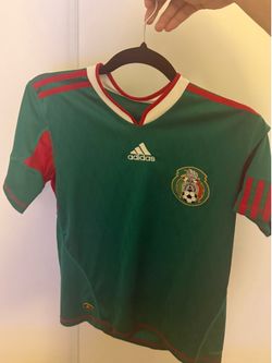 Mens Mexico 2010 jersey. Size small