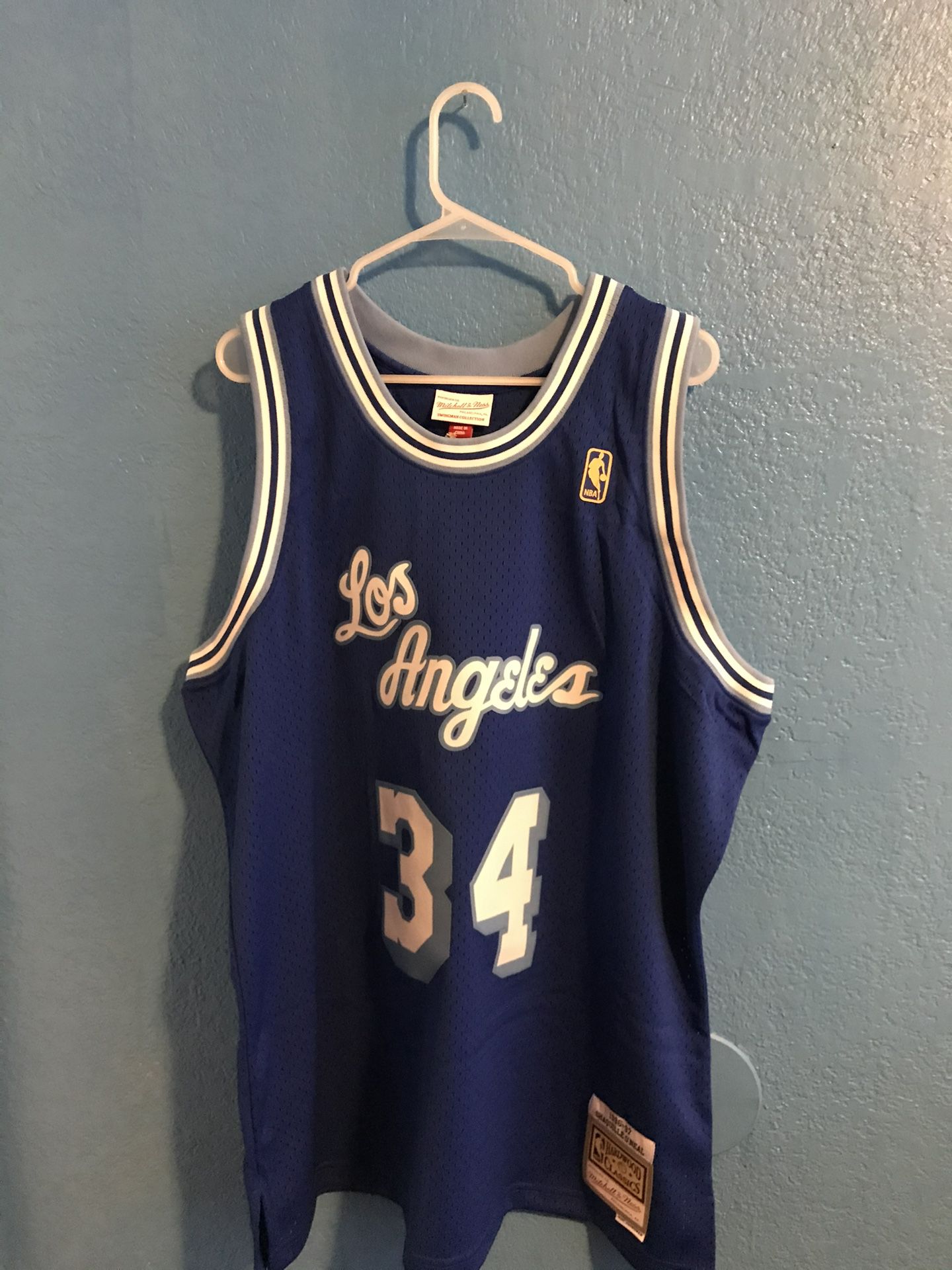 Retro Throwback Shaquille O'Neal Orlando Magic Basketball Jersey for Sale  in Mesa, AZ - OfferUp